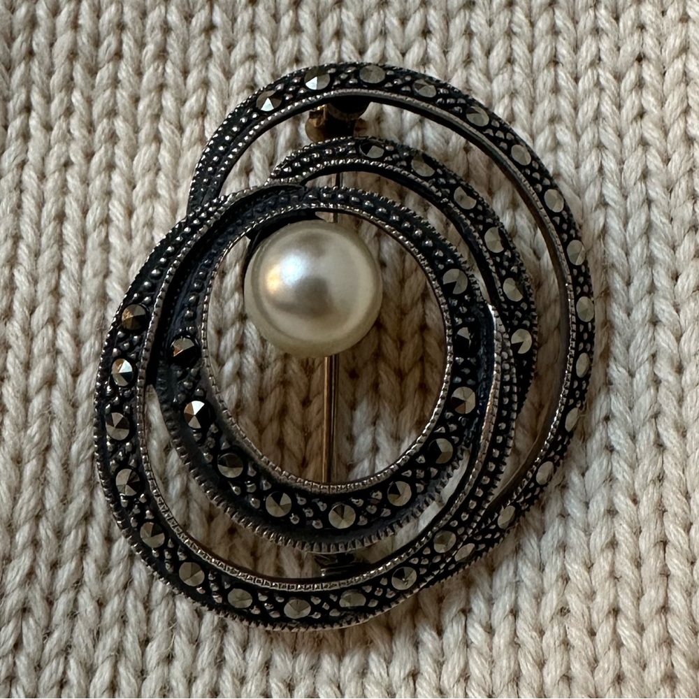 Sterling Silver Marcasite Pearl Brooch Pendant – Antique Victorian Style